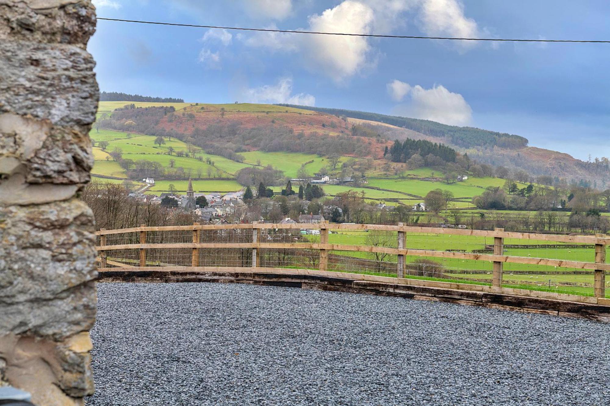 Finest Retreats - Moelis Granary - Luxury Cottage With Hot Tub Llandrillo Exterior foto